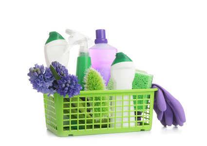 清潔與維護 門用五金件的專業保養指南